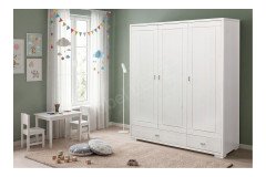 Vita von Wohnglücklich - Schlafzimmer weiß Kiefernholz