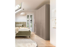 Venice von set one by Musterring - Kleiderschrank champagner