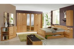 Lausanne von Wiemann - Bett 200x200 cm mit Nachtschränken Erle teilmassiv