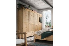 Solvita von Wohnglücklich - Landhaus-Schrank Kiefer weiß