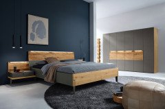 Milo-sleeping von Thielemeyer - Doppelbett Wildeiche gebürstet mit Kopfteilpolster graphit