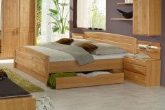 Lausanne von Wiemann - Bett 200x200 cm mit Nachtschränken Erle teilmassiv