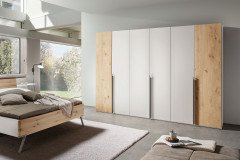 Para-sleeping von Thielemeyer - Kleiderschrank 6-türig Kristallbuche - Lack fango