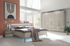 Avignon von LEONARDO living - Bett 180x200 cm kieselgrau mit Glasakzent